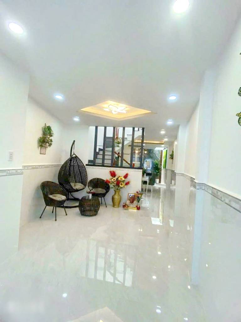 Bán nhà 1 lầu hẻm 3m đường Âu Dương Lân Phường 3 Quận 8
